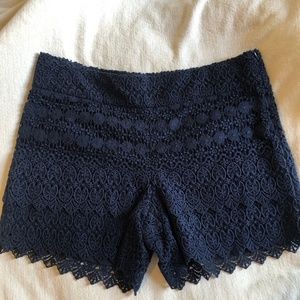 Ann Taylor Loft sz 6 navy riviera shorts